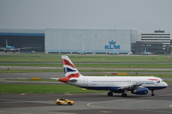 What Unique Experiences Can Visitors Seek Out on a Budget in the UK?